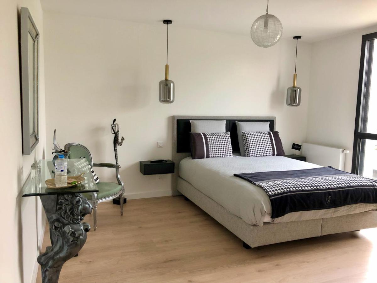 Hotelya - Lille Villeneuve D'Ascq 외부 사진